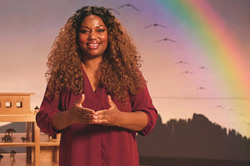 Educator in Noah's ark gallery