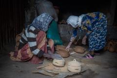 Two Ethiopian and their baskets